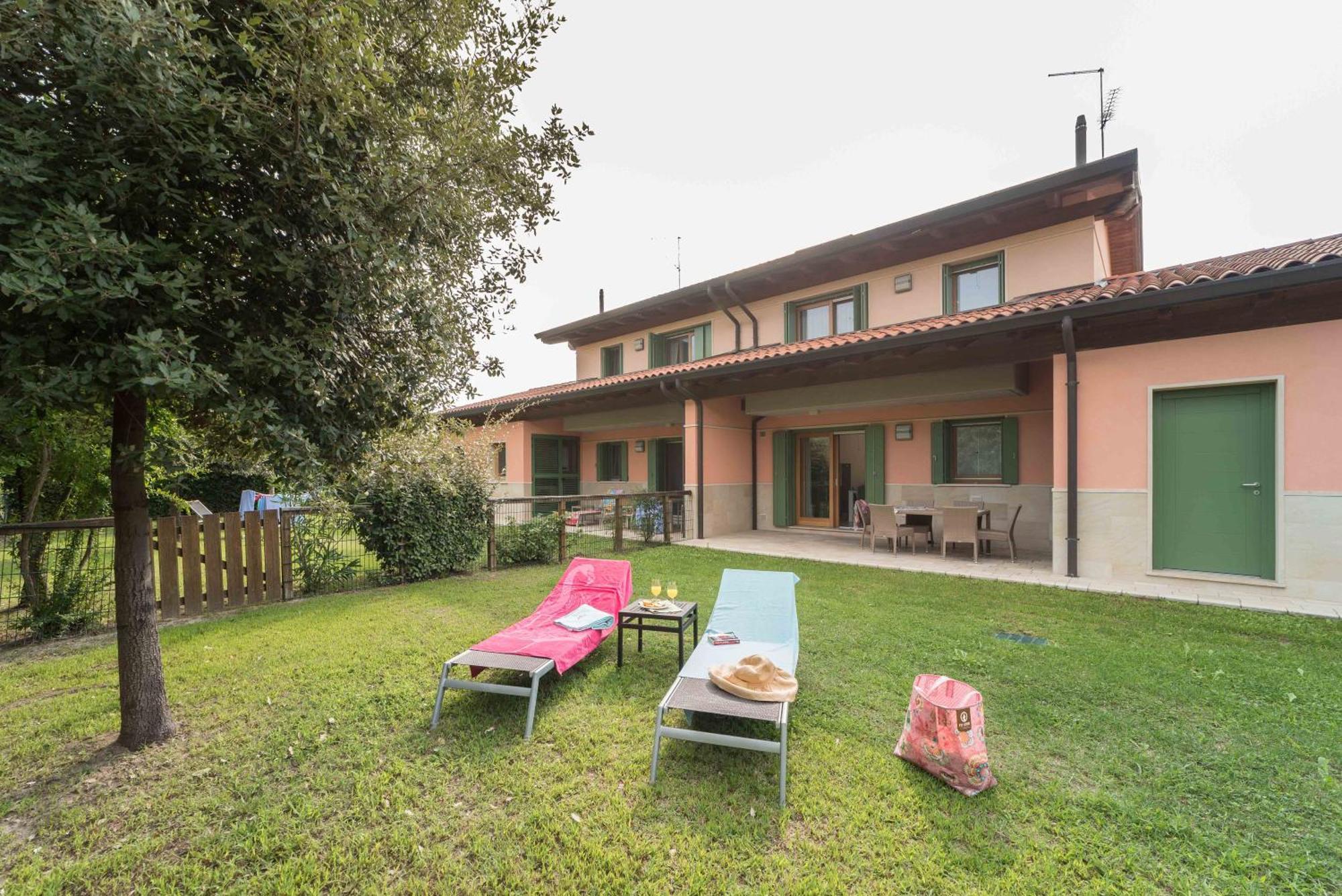 Green Village Eco Resort Lignano Sabbiadoro Exterior photo